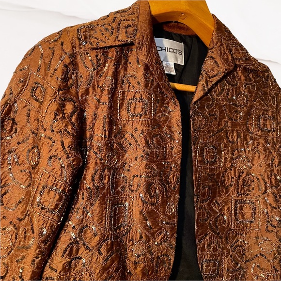 Women's Size 0 Chico’s Silk Beaded Jacket Beautiful Design - Picture 6 of 15